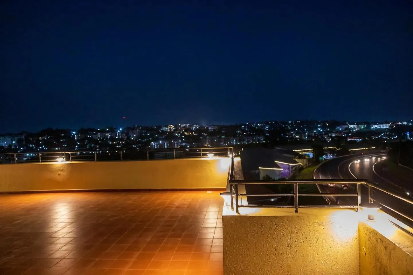 Skyview Haven Naalya Bed & Breakfast Kampala