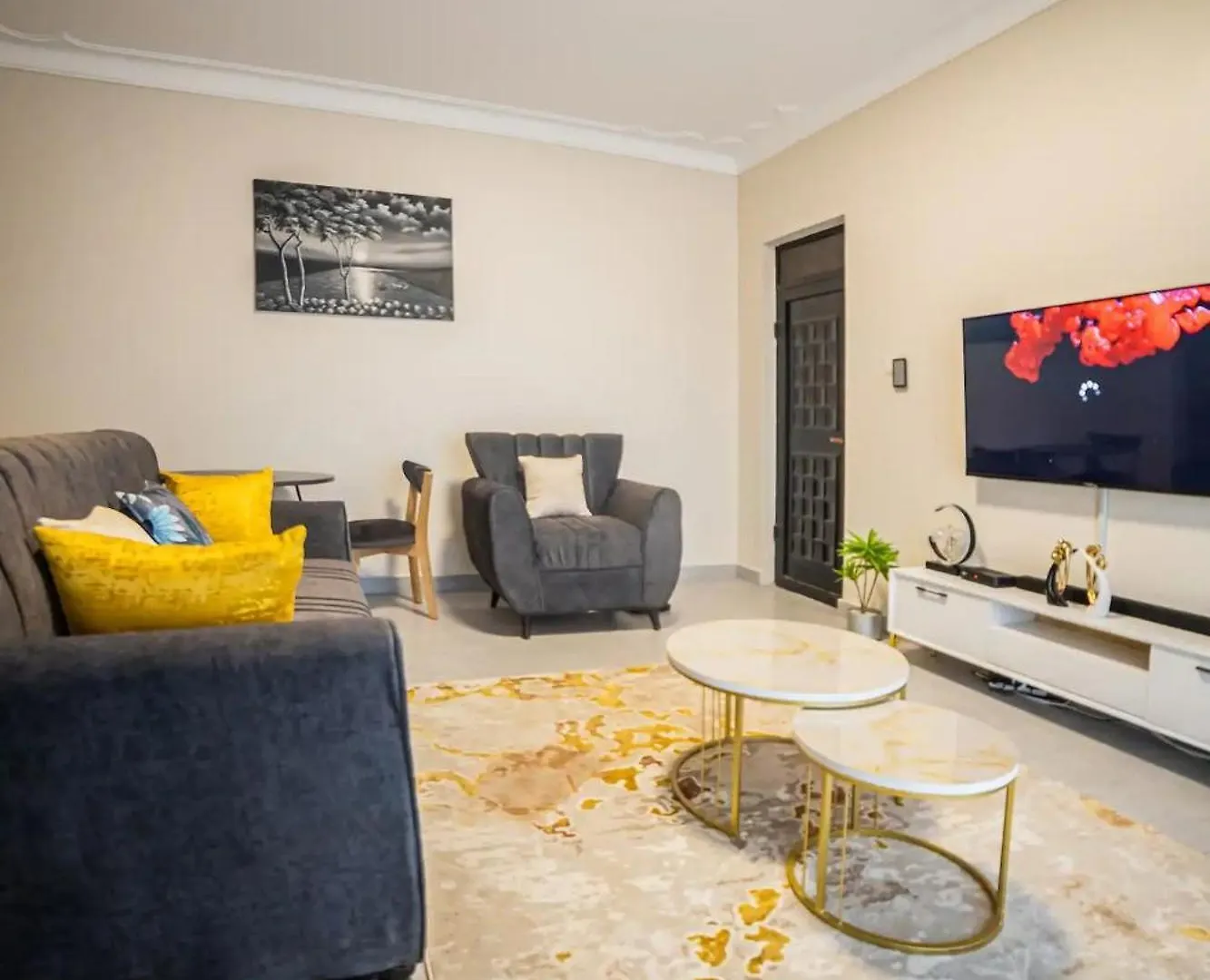 Skyview Haven Naalya Bed & Breakfast Kampala
